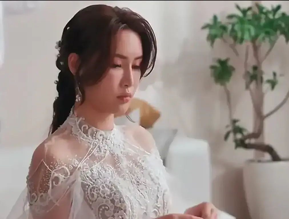 《苏畅-小凤新婚》完整未删减版-艾熙演绎怀旧台味风情-4K高清无码夸克网盘资源免费下载-苏畅-小凤新婚蓝光典藏在线观看